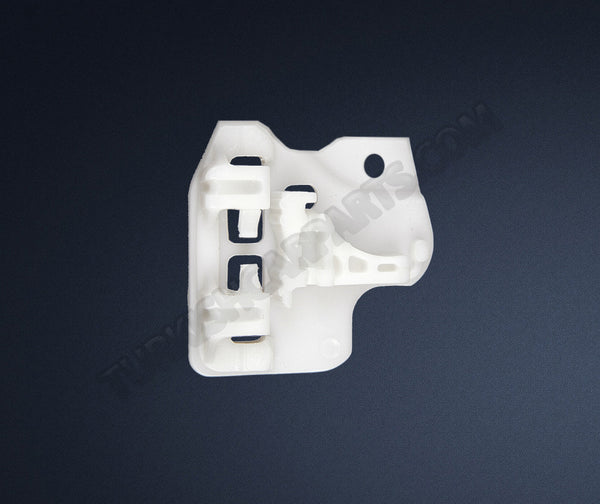 BMW X5 1999-2007 Window Regulator Clip Front Left