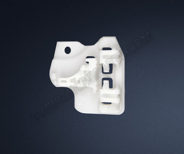 BMW X5 1999-2007 Window Regulator Clip Front Right